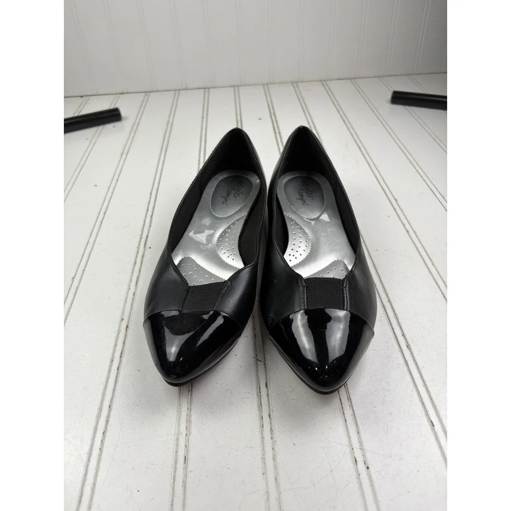 DEX FLEX by Payless Darla Pointed-Toe Black Leather Flats Women's Size 7